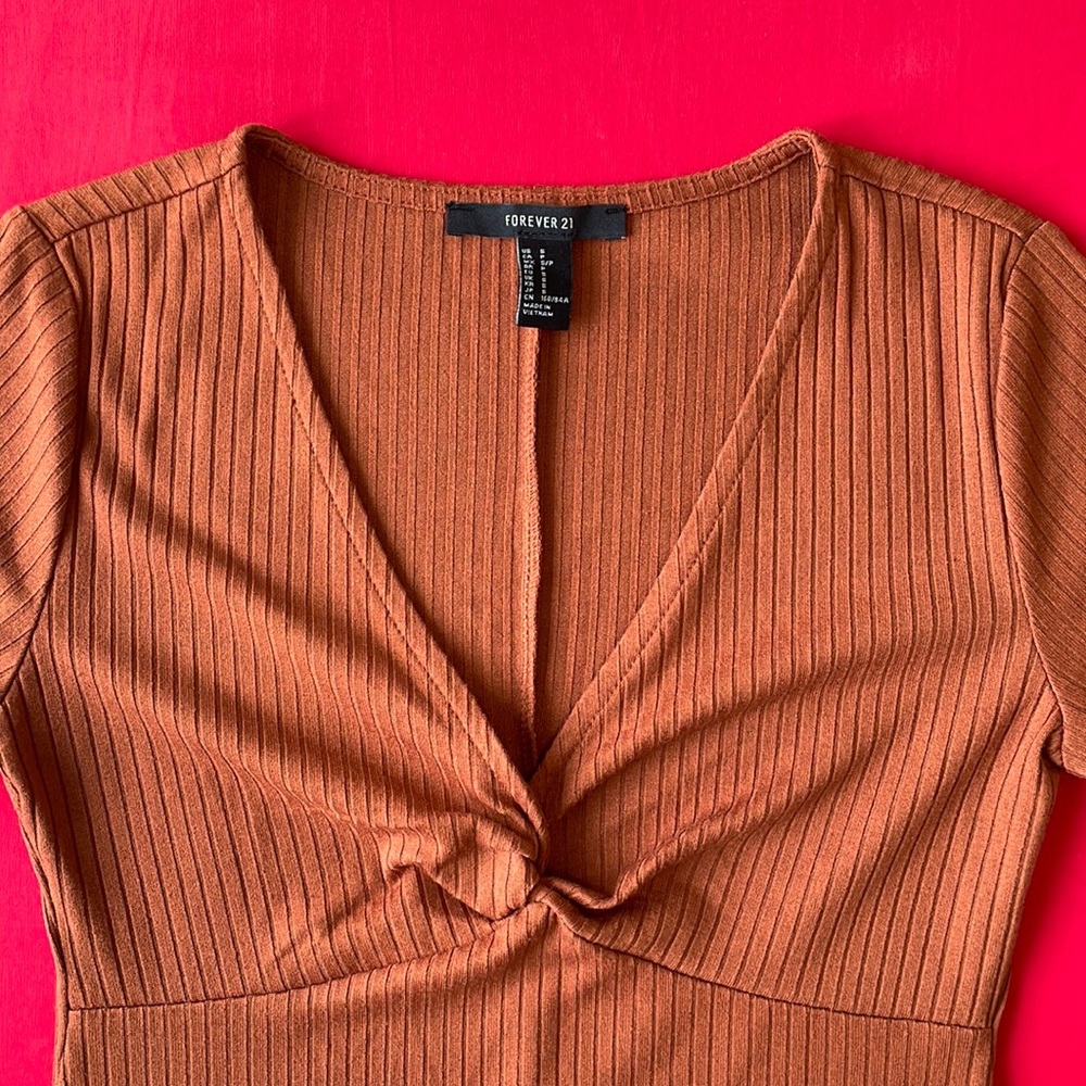 Forever 21 V-Neck Dress Size US S. - Picture 4 of 7